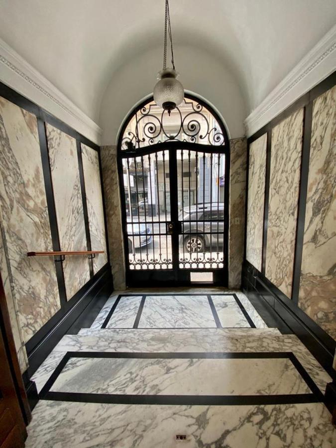 ブエノスアイレスHermoso Departamento Tres Ambientes Zona Obeliscoアパートメント エクステリア 写真
